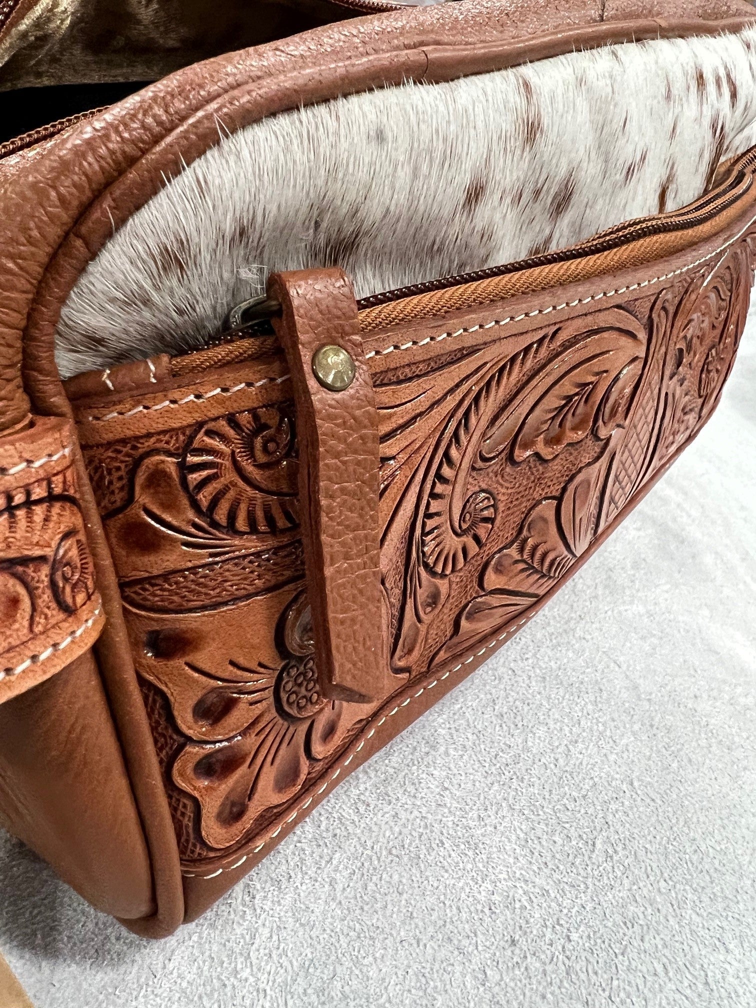 Tan Leather Toiletry Bag